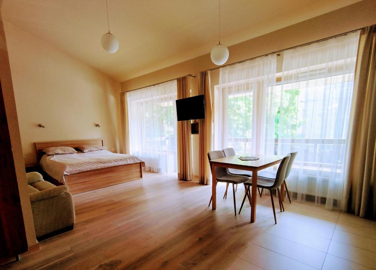 Anbo Vila Palanga Eksteriør bilde